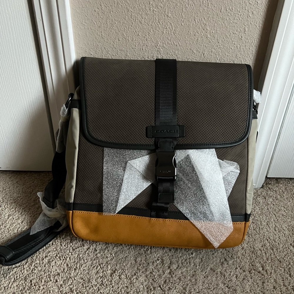 Coach messenger bag